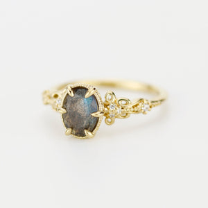 labradorite engagement ring, labradorite gold ring, oval ring diamond, labradorite and diamond ring, 18k vintage ring