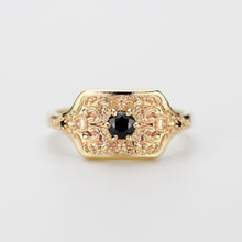 Load image into Gallery viewer, 18K Solid Gold Mens Signet Ring with Black Diamond