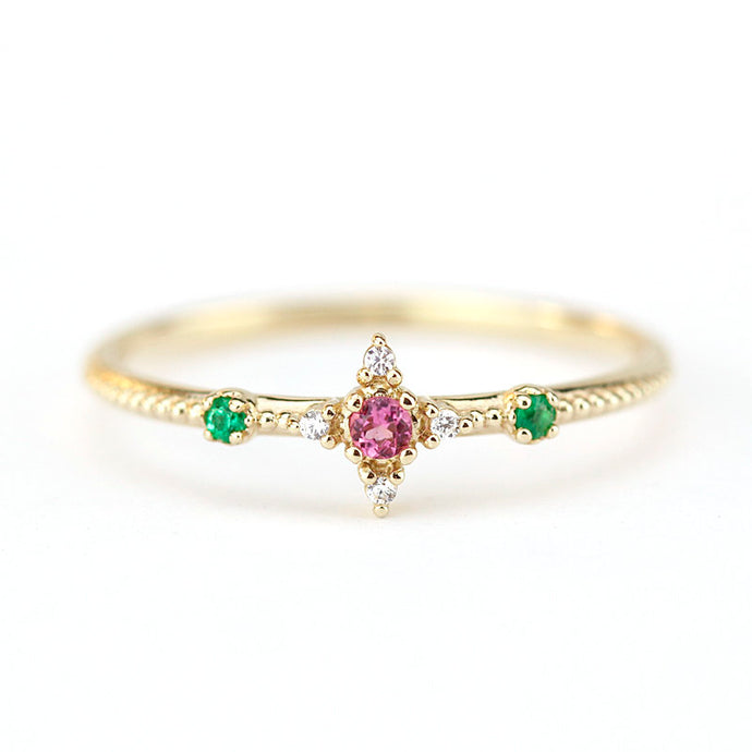 Multicoloured engagement ring, small cluster engagement ring - NOOI JEWELRY