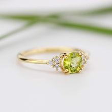 Load image into Gallery viewer, 6 mm round peridot and diamonds cluster engagement ring - NOOI JEWELRY