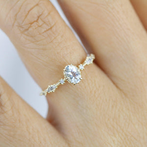 Oval Aquamarine and diamond engagement ring | R322AQ - NOOI JEWELRY