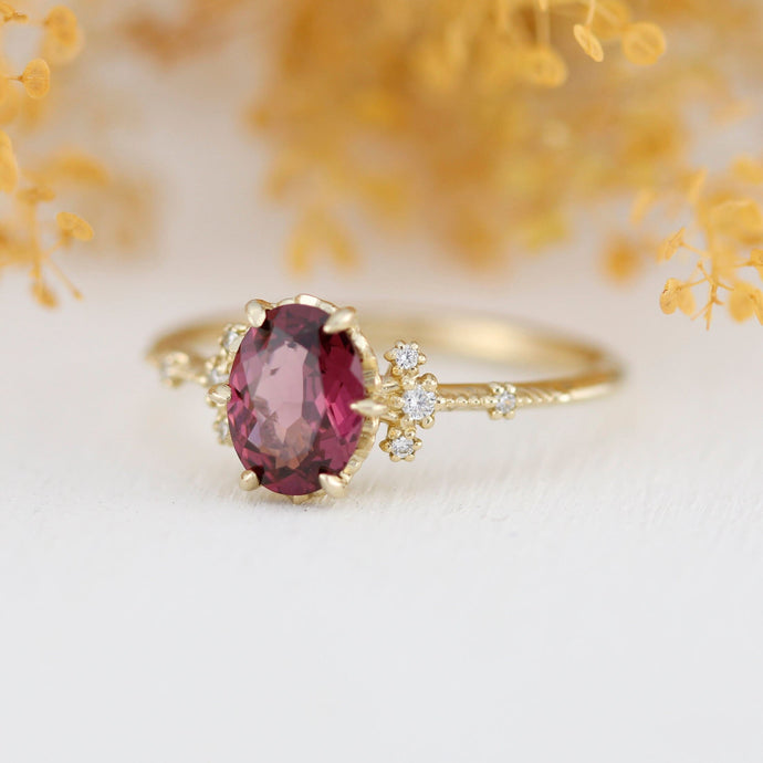 Oval Rhodolite Garnet Engagement Ring, 18k Gold ring, simple ring, Unique Cocktail Ring, Gift for Her | R 377Rhodolite